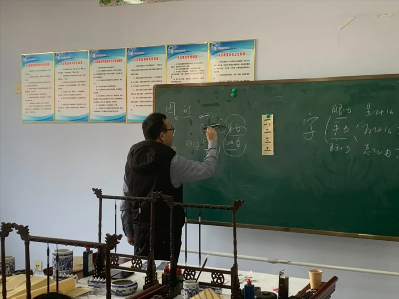 未命名_副本.jpg 未命名_副本.jpg