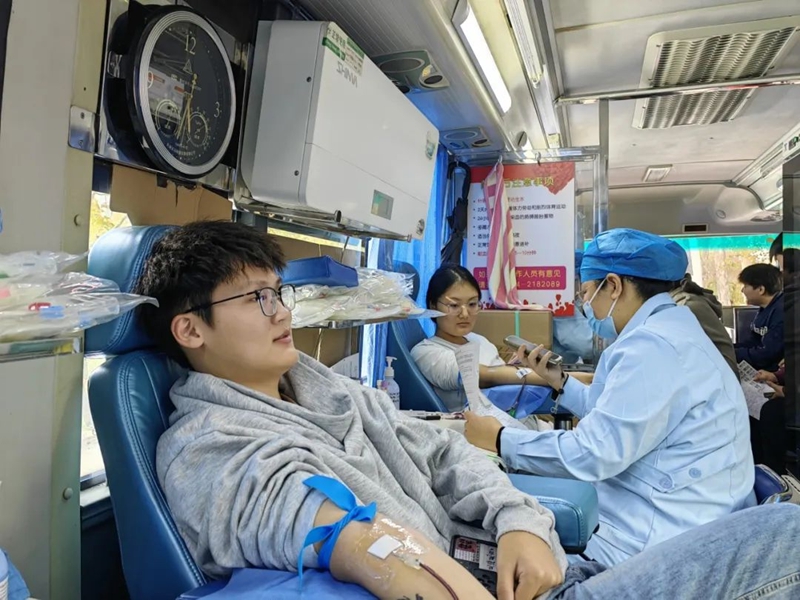 未命名_副本.jpg 未命名_副本.jpg