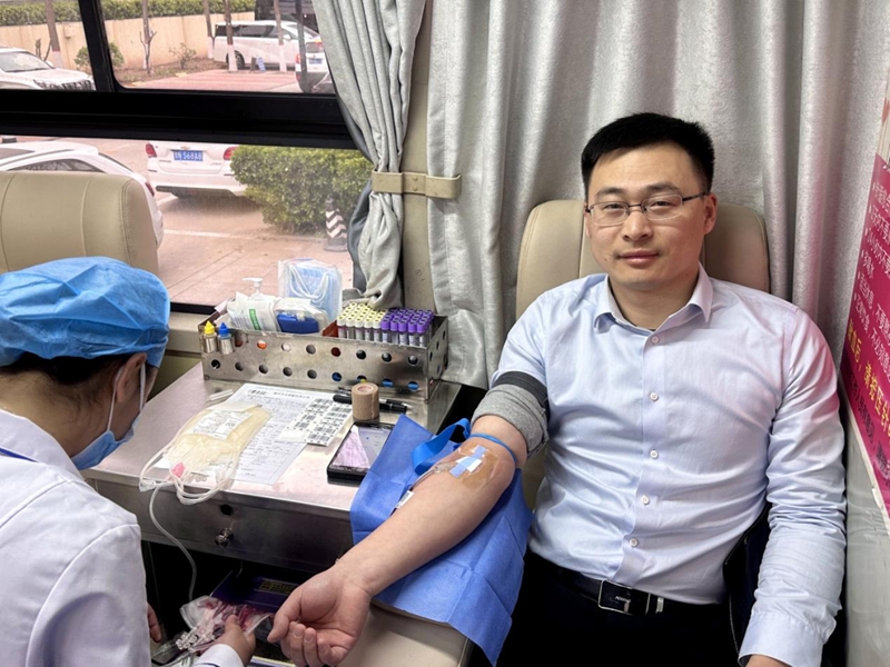 未命名_副本.jpg 未命名_副本.jpg