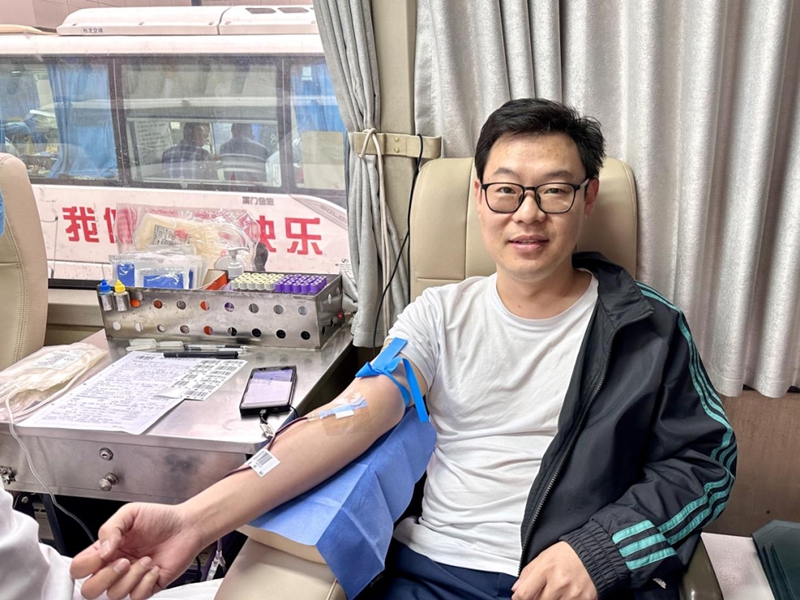 未命名_副本.jpg 未命名_副本.jpg