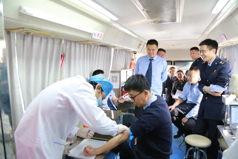 未命名_副本.jpg 未命名_副本.jpg