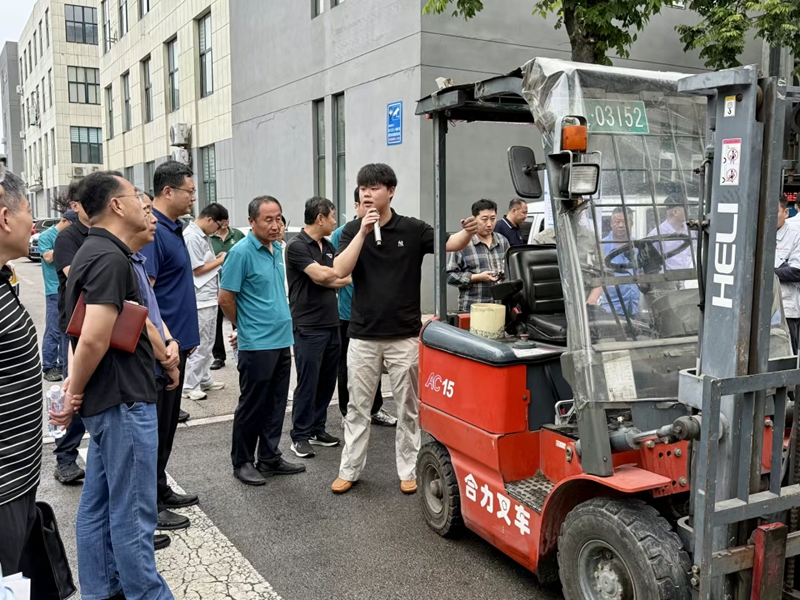 未命名_副本.jpg 未命名_副本.jpg