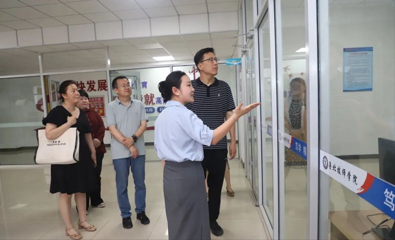 未命名_副本.jpg 未命名_副本.jpg