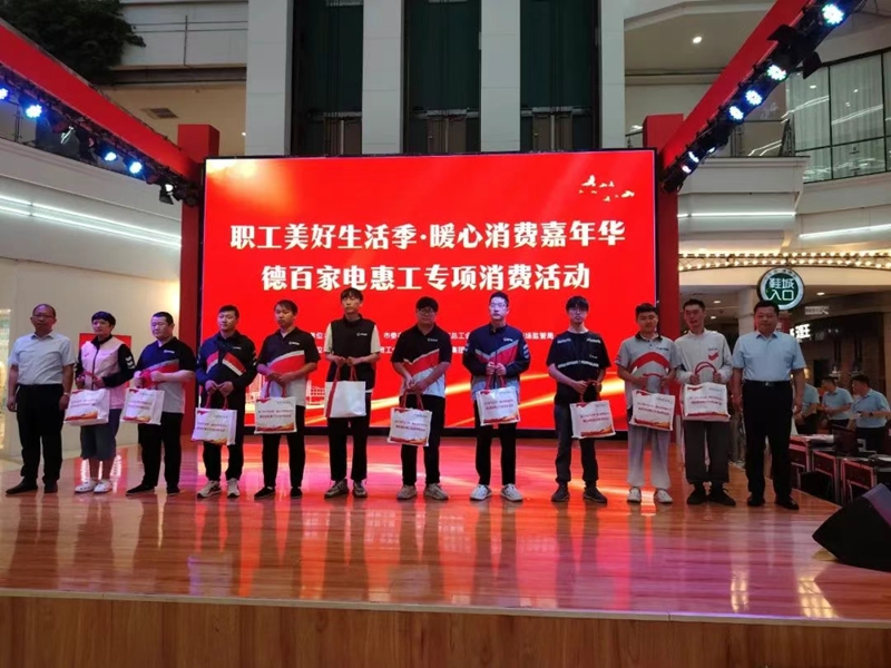 未命名_副本.jpg 未命名_副本.jpg