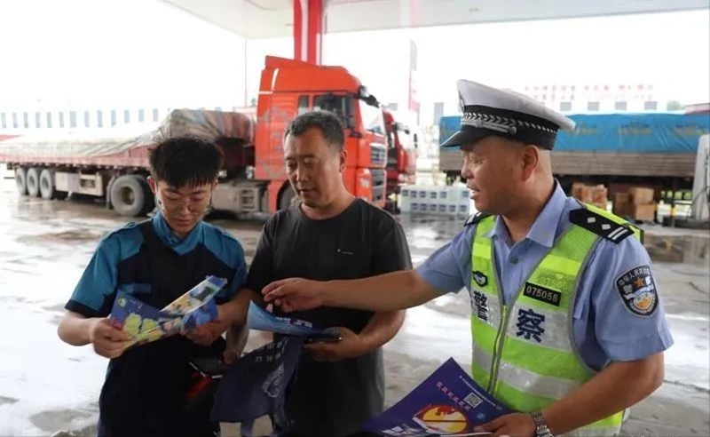 未命名_副本.jpg 未命名_副本.jpg