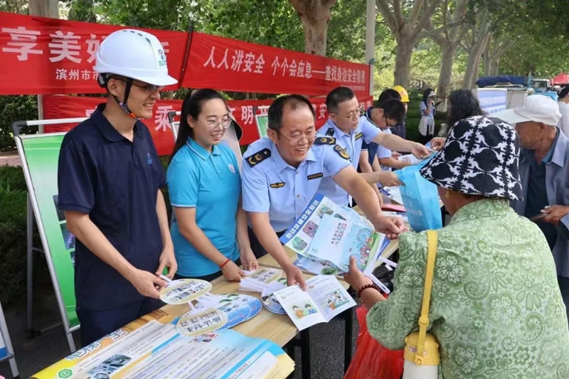 未命名_副本.jpg 未命名_副本.jpg