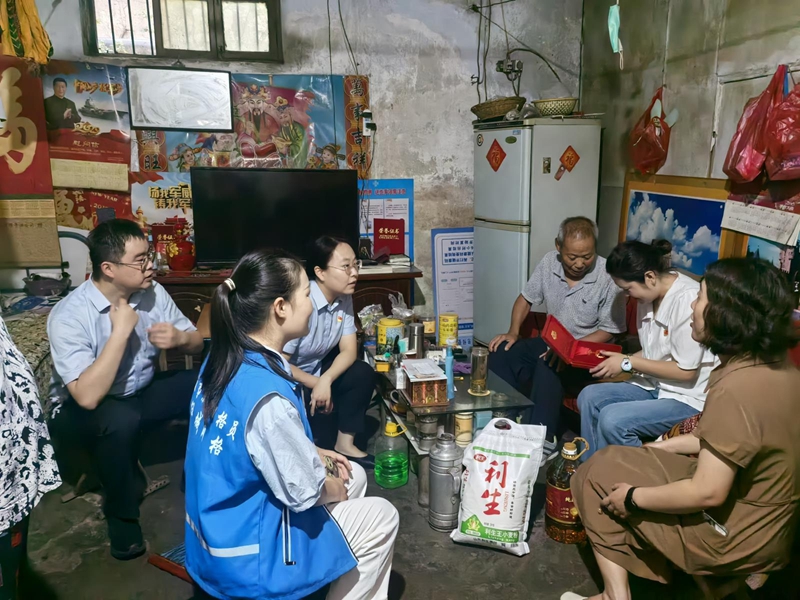 未命名_副本.jpg 未命名_副本.jpg