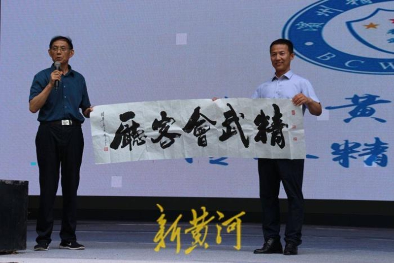 未命名_副本.jpg 未命名_副本.jpg