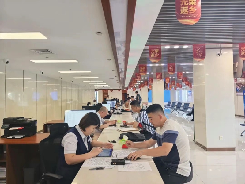 未命名_副本.jpg 未命名_副本.jpg