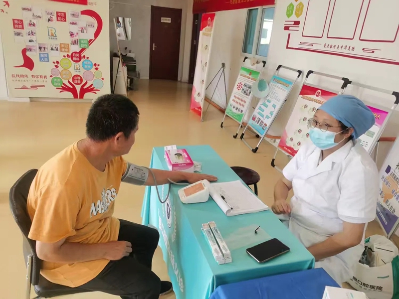 未命名_副本.jpg 未命名_副本.jpg