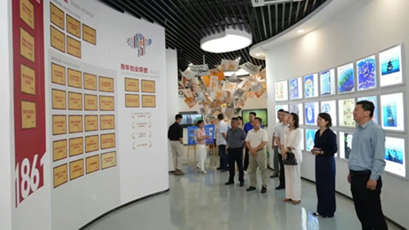 未命名_副本.jpg 未命名_副本.jpg