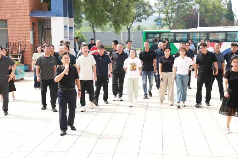 未命名_副本.jpg 未命名_副本.jpg