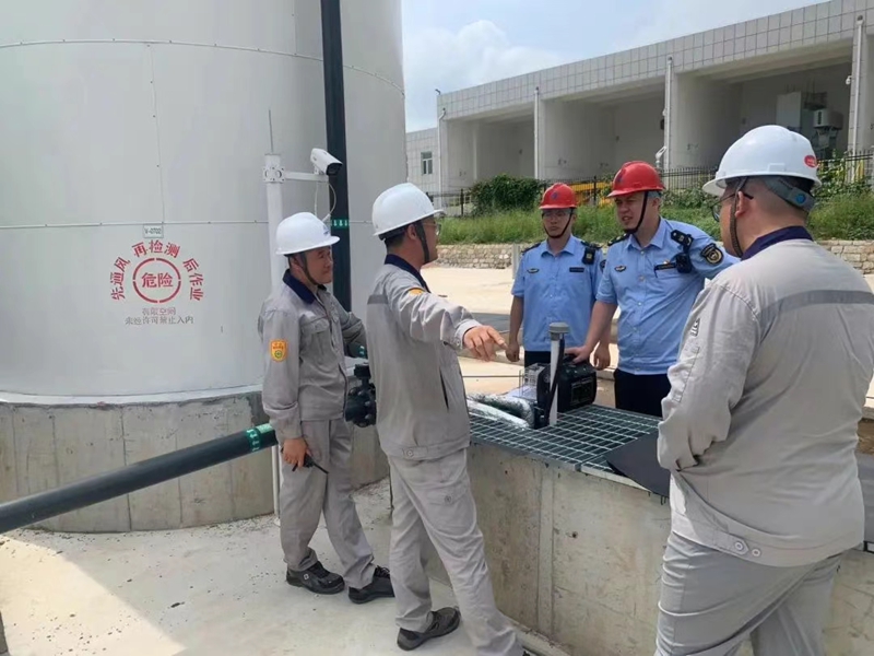 未命名_副本.jpg 未命名_副本.jpg