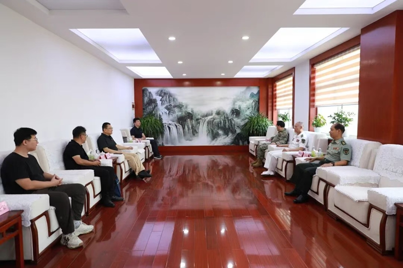 未命名_副本.jpg 未命名_副本.jpg