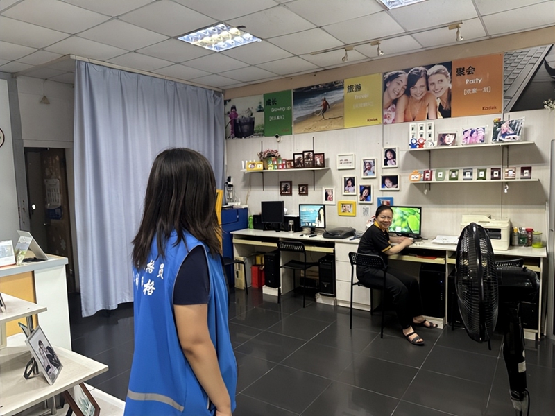 未命名_副本.jpg 未命名_副本.jpg