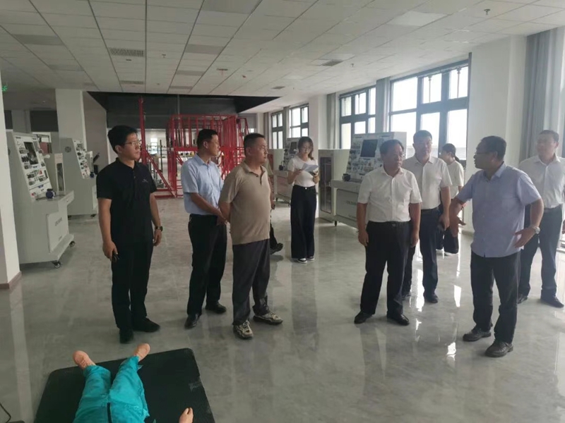 未命名_副本.jpg 未命名_副本.jpg