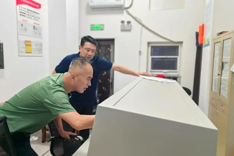 未命名_副本.jpg 未命名_副本.jpg