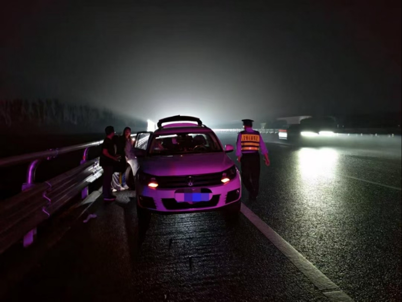 未命名_副本.jpg 未命名_副本.jpg