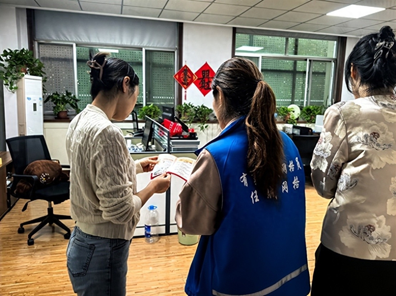 未命名_副本.jpg 未命名_副本.jpg