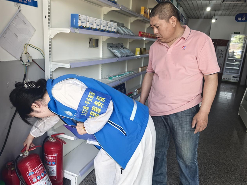 未命名_副本.jpg 未命名_副本.jpg