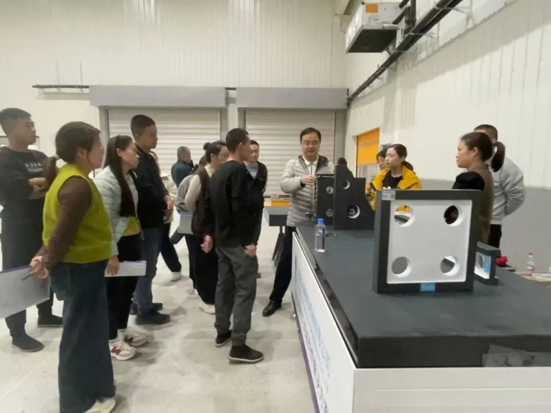 未命名_副本.jpg 未命名_副本.jpg