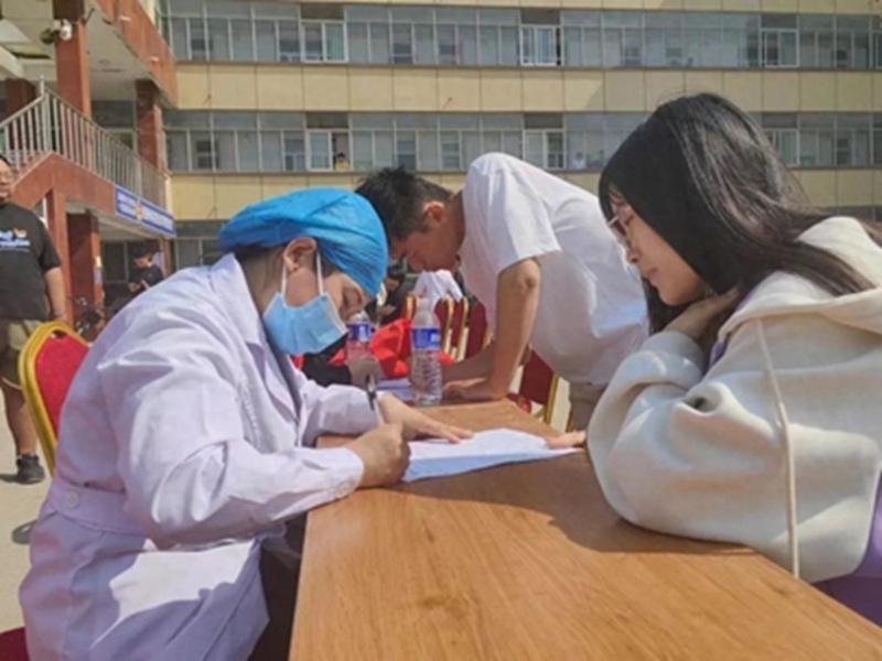 未命名_副本.jpg 未命名_副本.jpg