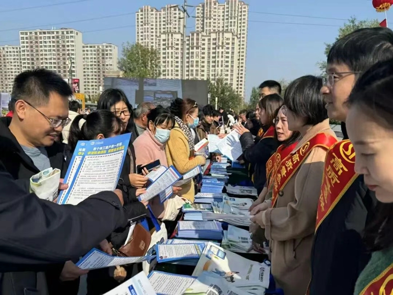 未命名_副本.jpg 未命名_副本.jpg