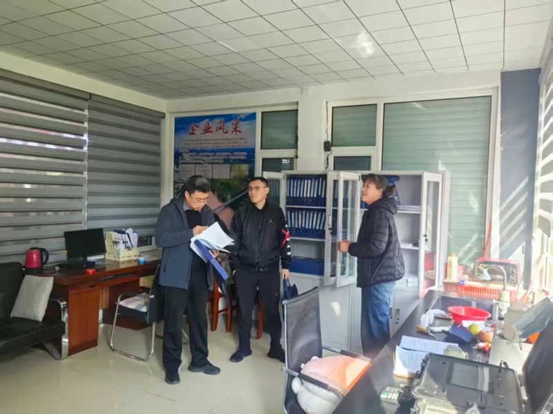 未命名_副本.jpg 未命名_副本.jpg