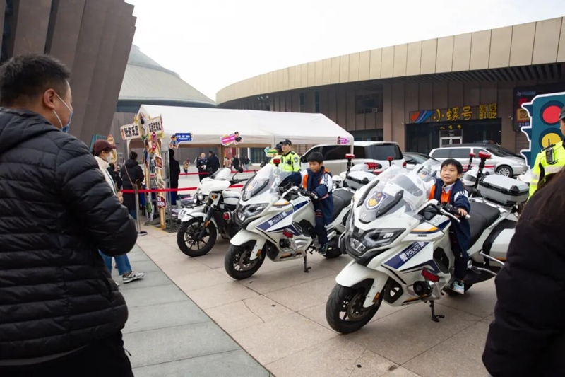 未命名_副本.jpg 未命名_副本.jpg