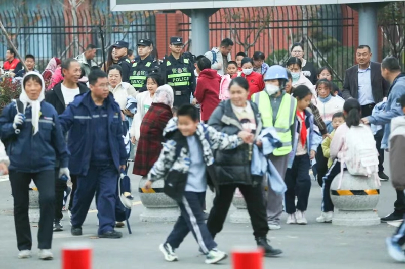 未命名_副本.jpg 未命名_副本.jpg