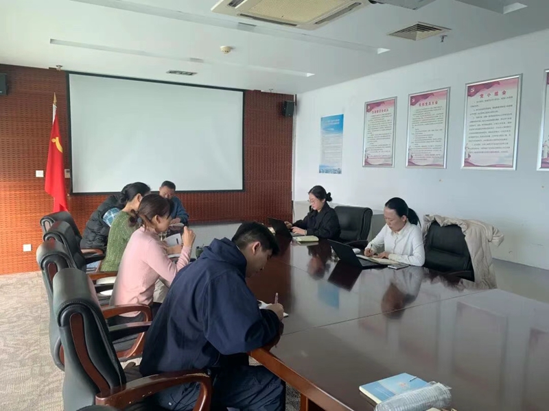 未命名_副本.jpg 未命名_副本.jpg