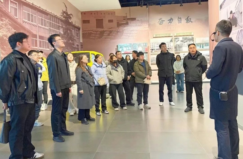 未命名_副本.jpg 未命名_副本.jpg