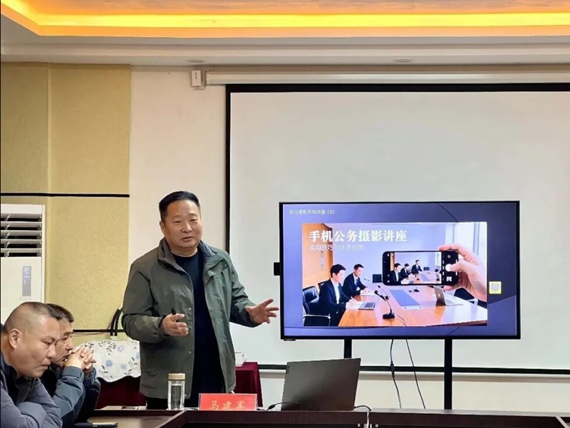 未命名_副本.jpg 未命名_副本.jpg