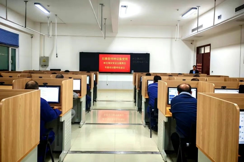 未命名_副本.jpg 未命名_副本.jpg