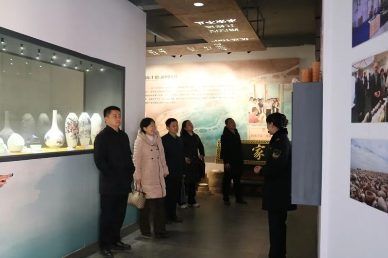 未命名_副本.jpg 未命名_副本.jpg