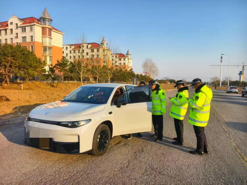 未命名_副本.jpg 未命名_副本.jpg