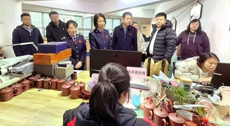 未命名_副本.jpg 未命名_副本.jpg