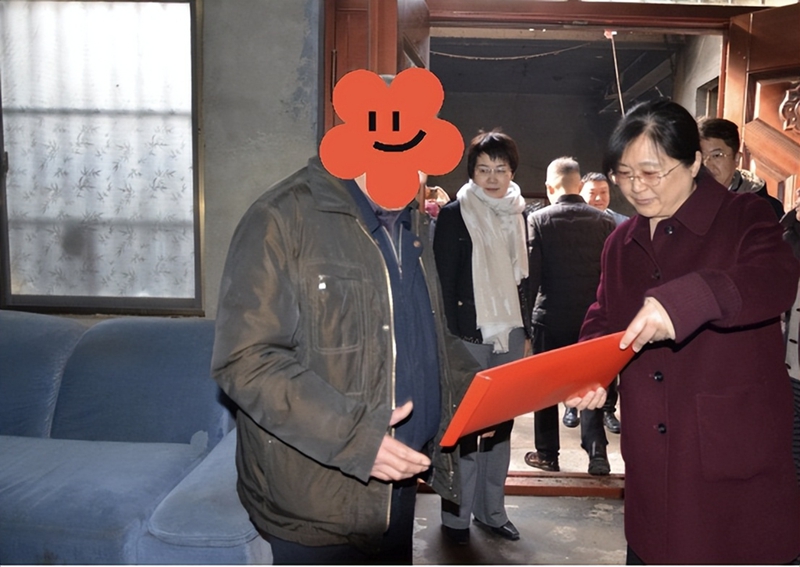 未命名_副本.jpg 未命名_副本.jpg