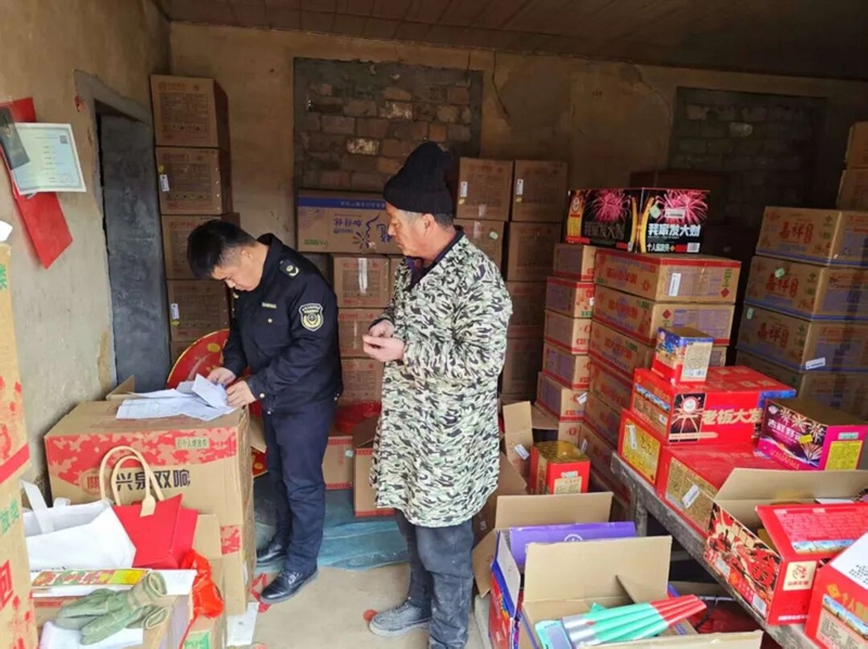 未命名_副本.jpg 未命名_副本.jpg